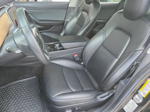 Used 2019 Tesla Model 3 Standard Range Plus RWD image 16