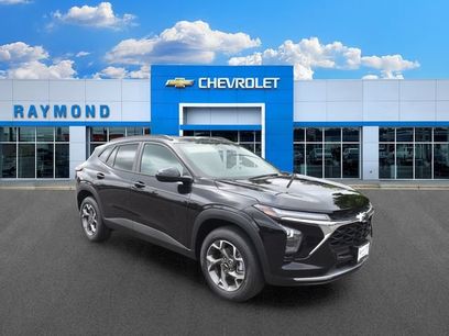 New 2026 Chevrolet Trax LT w/ Sunroof Package