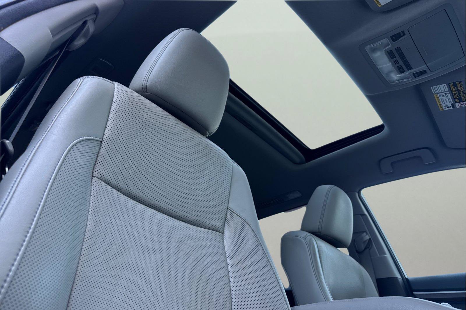 Used 2015 Toyota Highlander Limited FWD image 22