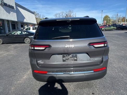 New 2025 Jeep Grand Cherokee L Limited w/ Luxury Tech Group II image 8