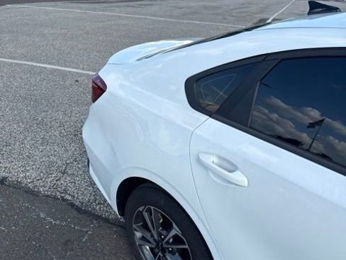 Used 2024 Kia Forte LXS w/ LXS Technology Package FWD image 10