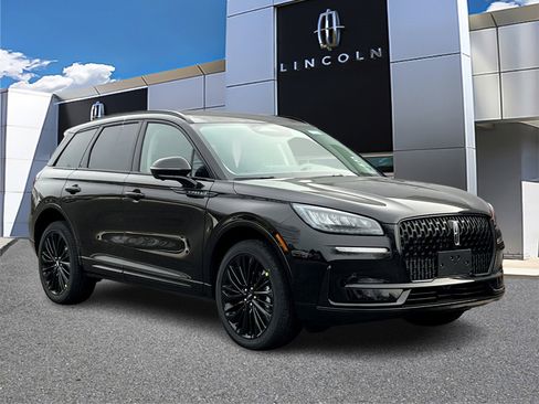 New 2026 Lincoln Corsair Premiere image 1