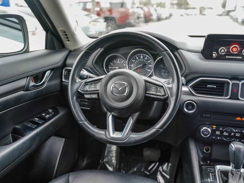 Used 2017 MAZDA CX-5 Touring image 15