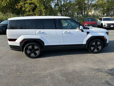 New 2026 Hyundai Santa Fe SE image 10