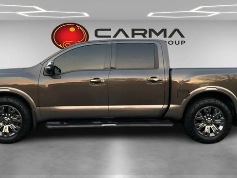 Used 2019 Nissan Titan Platinum Reserve RWD image 2