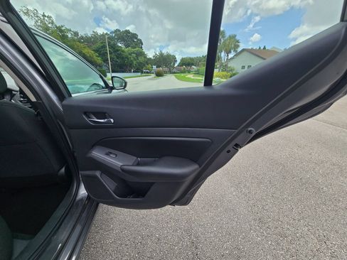 Used 2021 Nissan Altima 2.5 S w/ Driver Assist Package FWD image 28