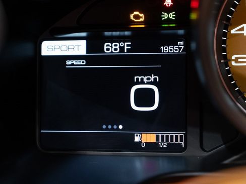 Certified 2019 Ferrari Portofino image 26