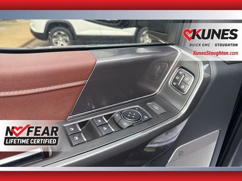 Used 2023 Ford F150 Lariat w/ Equipment Group 502A High image 18