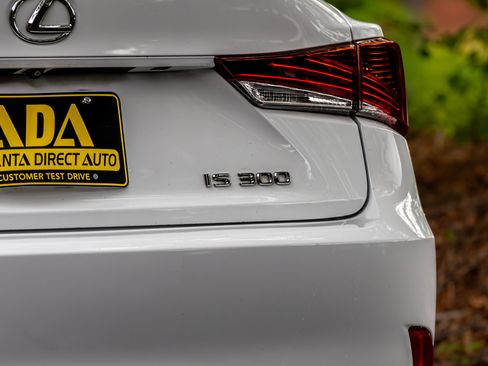 Used 2018 Lexus IS 300 F Sport w/ F Sport Package RWD image 69