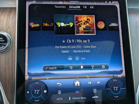 Used 2026 Mercedes-Benz GLC 300 4MATIC image 13