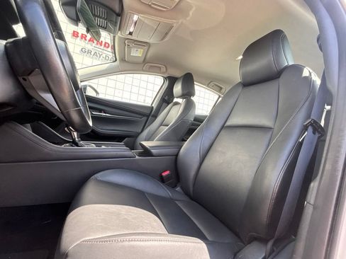 Used 2024 MAZDA MAZDA3 s FWD image 10