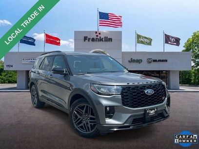 Used 2025 Ford Explorer ST