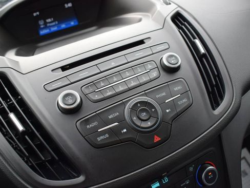 Used 2018 Ford Escape SE FWD image 20