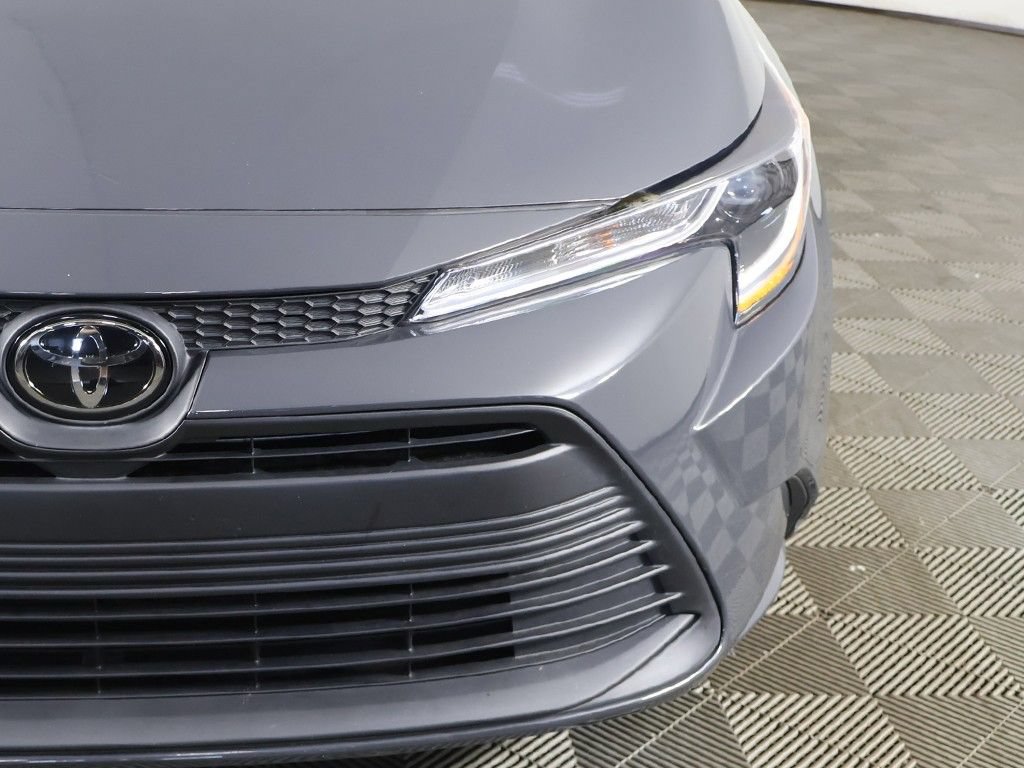Used 2024 Toyota Corolla LE FWD image 11