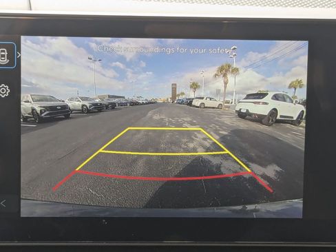 Certified 2025 Hyundai Santa Fe SEL image 14