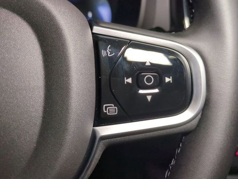 New 2026 Volvo XC60 B5 Core w/ Climate Package image 19