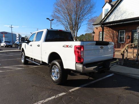 Used 2020 Ford F250 XL w/ Power Equipment Group image 5