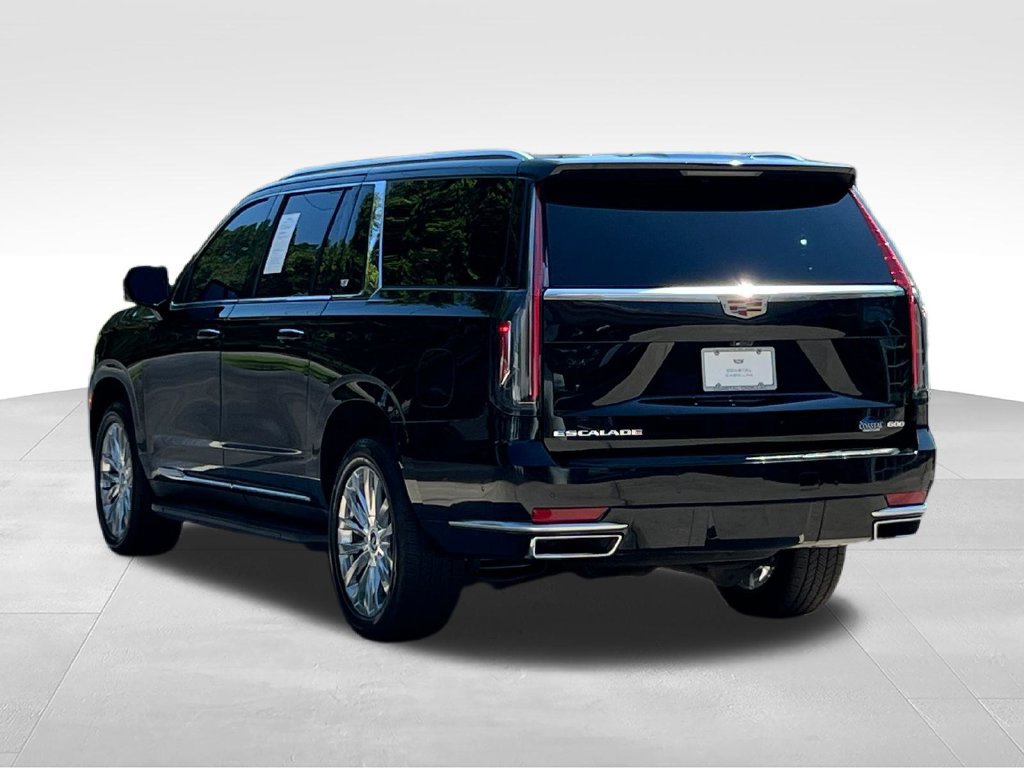 Used 2022 Cadillac Escalade ESV Premium Luxury RWD image 14