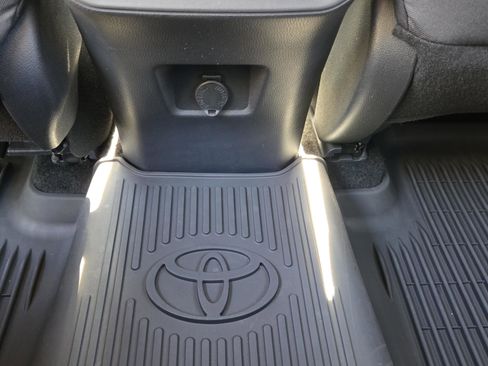 Certified 2025 Toyota RAV4 LE image 16