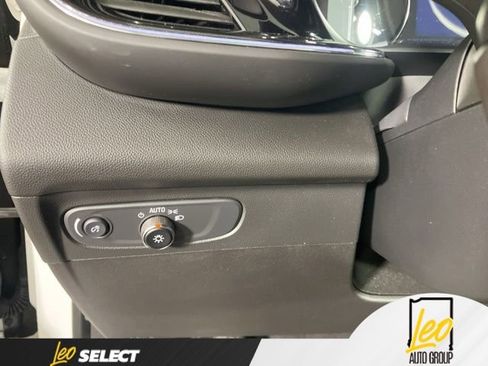 Used 2022 Buick Envision Preferred FWD image 12