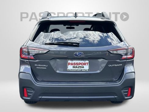 Used 2022 Subaru Outback Premium AWD/4WD image 3