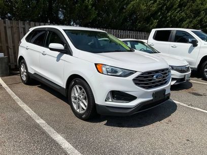 Used 2022 Ford Edge SEL w/ Convenience Package