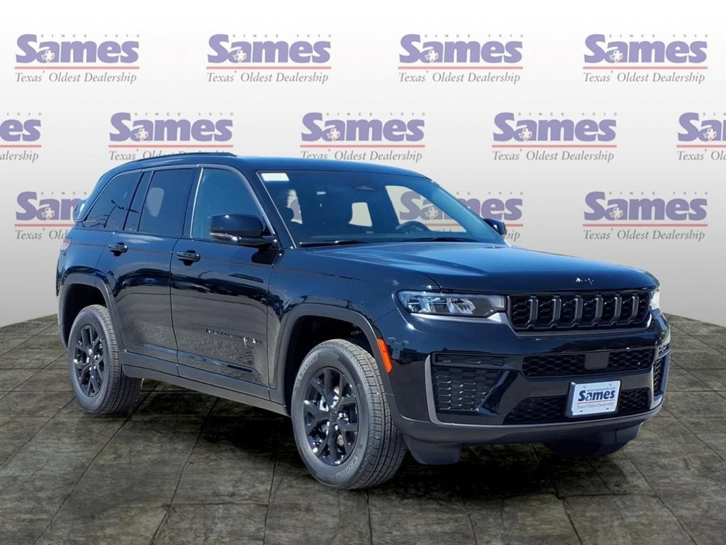 New 2026 Jeep Grand Cherokee Altitude RWD image 1