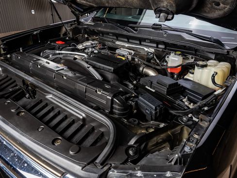 Used 2022 Chevrolet Silverado 3500 High Country w/ LPO, Hitch Package image 39