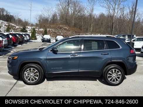 Used 2021 Jeep Cherokee Latitude Lux w/ Comfort/Convenience Group AWD/4WD image 2