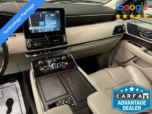 Used 2018 Lincoln Navigator Select w/ Technology Package RWD image 29