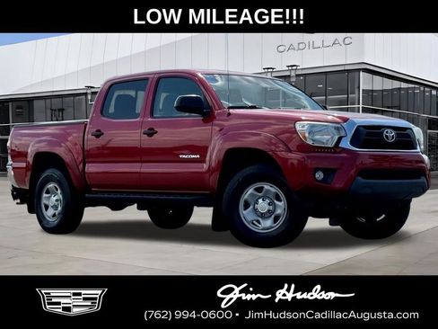 Used 2015 Toyota Tacoma PreRunner w/ SR5 Package RWD image 1