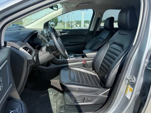 Used 2024 Ford Edge SEL AWD/4WD image 19