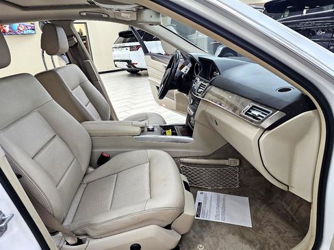 Used 2016 Mercedes-Benz E 350 Sedan image 24