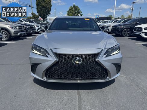 Used 2023 Lexus ES 300h F Sport FWD image 5
