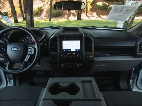 Used 2022 Ford F250 XL w/ STX Appearance Package image 23