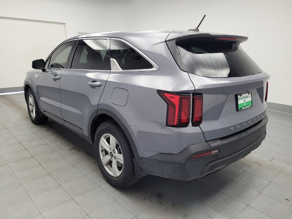 Used 2022 Kia Sorento LX FWD image 5