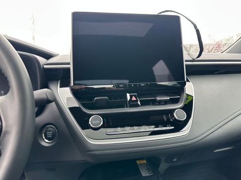 Certified 2025 Toyota Corolla SE image 22