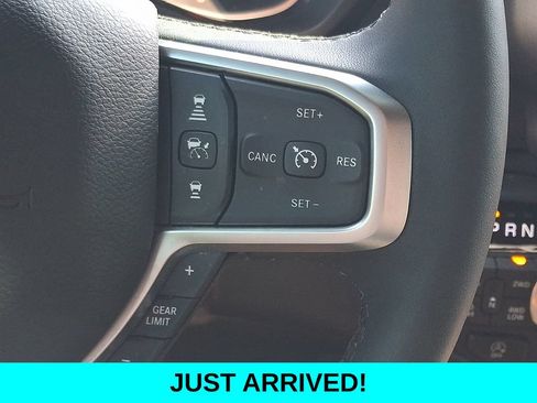 Used 2025 RAM 1500 Big Horn AWD/4WD image 21