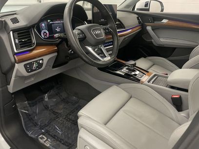 Used 2023 Audi Q5 2.0T Prestige w/ Prestige Package
