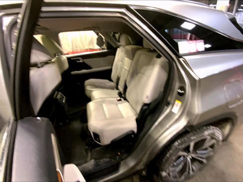 Used 2020 Lexus RX 350L Premium w/ Premium Package image 21