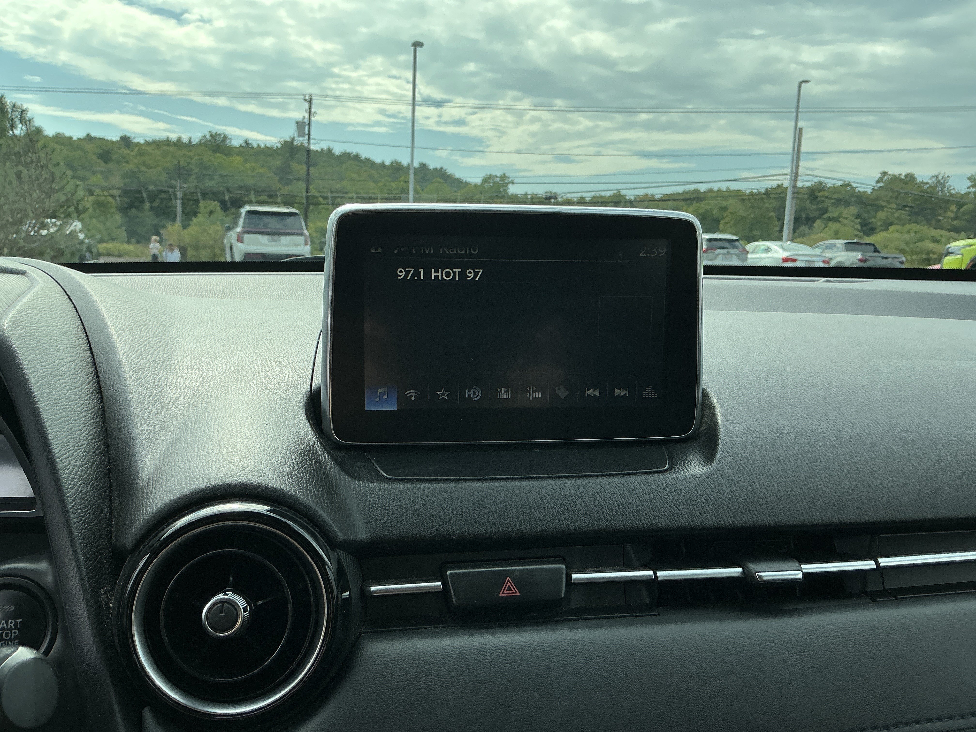 Used 2017 Toyota Yaris iA FWD image 20