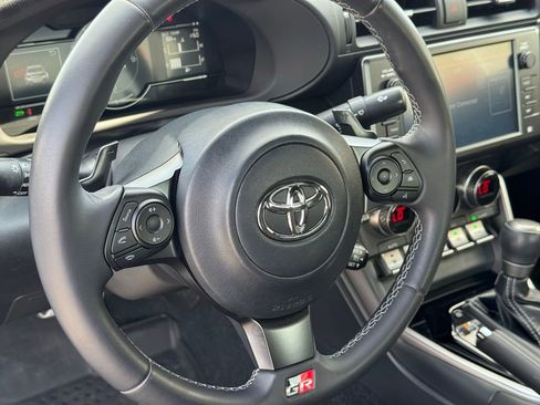 Used 2024 Toyota GR86 Premium RWD image 15