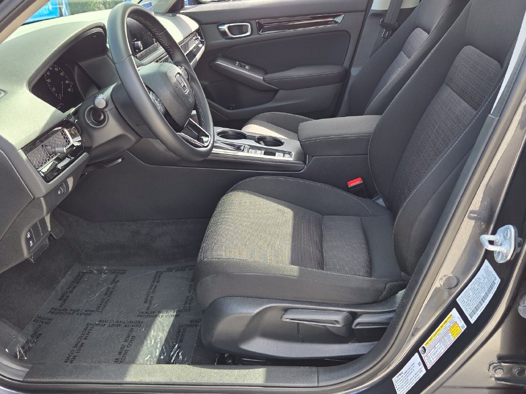 Certified 2024 Honda Civic EX image 9
