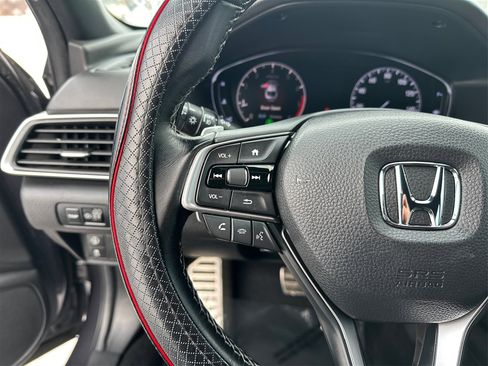 Used 2019 Honda Accord Sport image 29