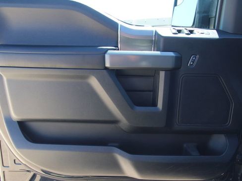 Used 2016 Ford F150 XLT w/ Equipment Group 302A Luxury image 38