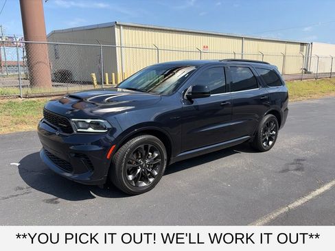 Used 2023 Dodge Durango R/T w/ Blacktop Package RWD image 3