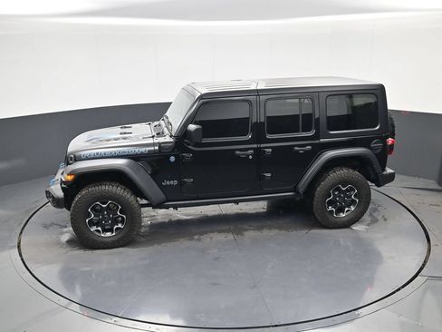 Used 2022 Jeep Wrangler Unlimited Rubicon 4xe w/ Safety Group AWD/4WD image 29