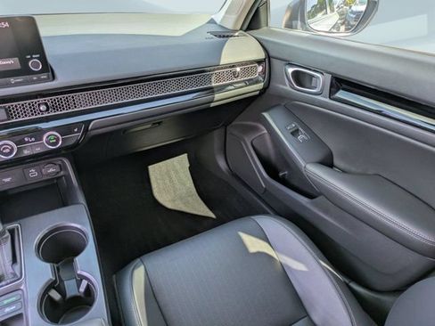Used 2024 Honda Civic EX-L image 18