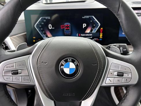 Used 2023 BMW X7 xDrive40i w/ Executive Package image 16