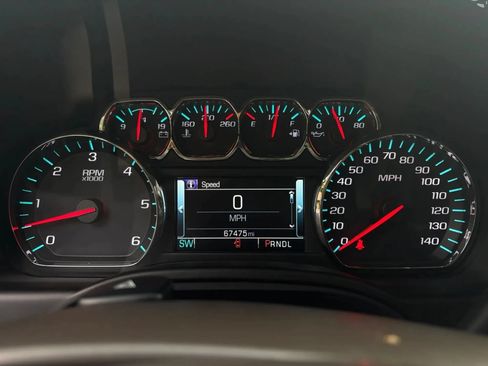 Used 2019 Chevrolet Tahoe LT RWD image 12